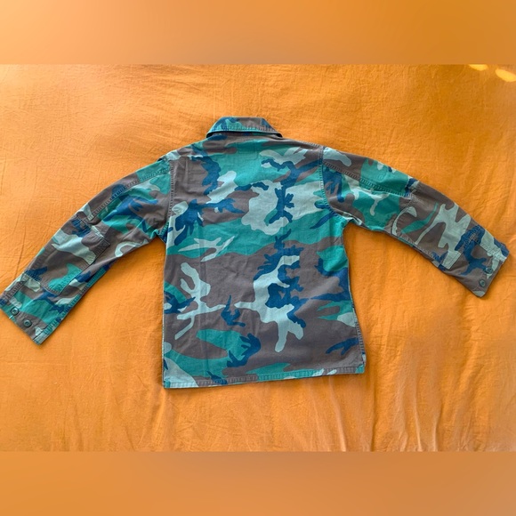 Authentic USMC Camo Jacket - Picture 2 of 4